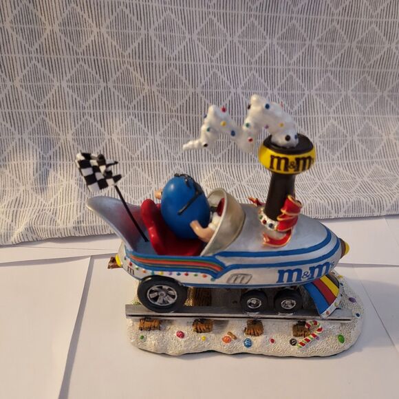 M&M's Danbury Mint Holiday Express YULETIDE FLYER 5 Piece Christmas Train Set - Picture 10 of 16